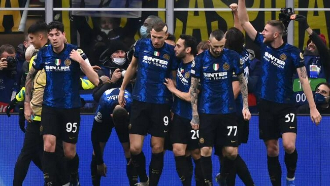 图片报：戴维斯即将复出，穆西亚拉预计明年初回归（图片报：戴维斯复出在即，穆西亚拉有望明年年初回归）