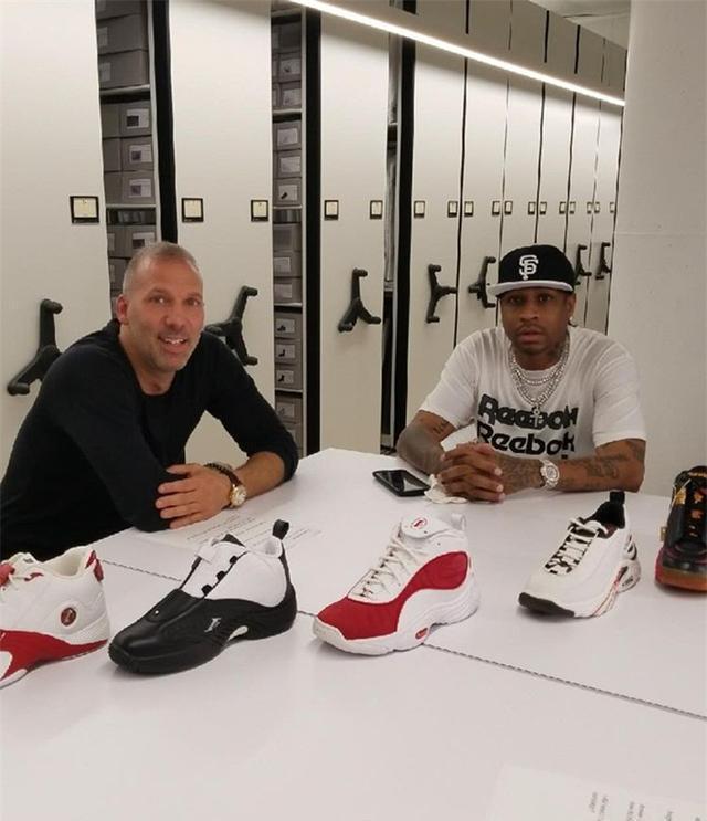 波兰主帅：希望面对荷兰能有更多控球；已证明能与他们抗衡（波兰主帅：力争对荷兰掌控更多球权，球队已展现与其抗衡能力）