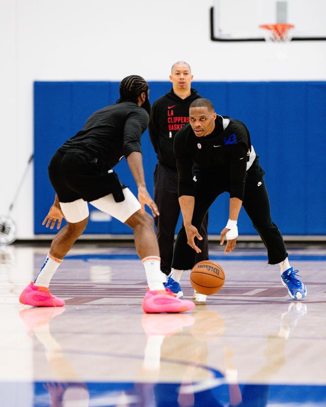 TA：纽卡正关注德甲市场，有意引进哈努斯和科贝尔（TA：纽卡盯上德甲市场，考虑签下哈努斯与科贝尔）