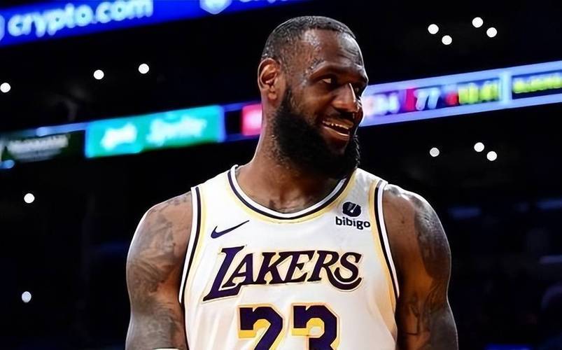 国足阵容进行大幅调整（国足阵容迎来重大变动）