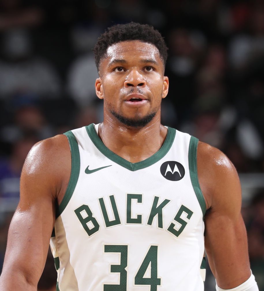 欧冠巅峰对决成主帅保卫战 皇马主场翻身可博胜（欧冠巅峰之战成帅位保卫战 皇马主场有望反弹取胜）